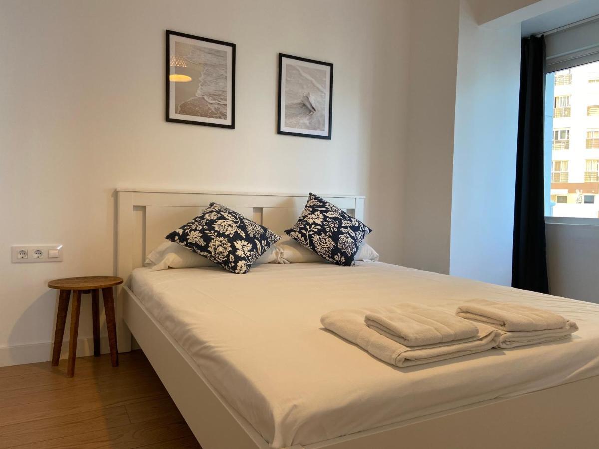 Malagueta Beach Front Mediterranean Apartment Màlaga Exteriér fotografie
